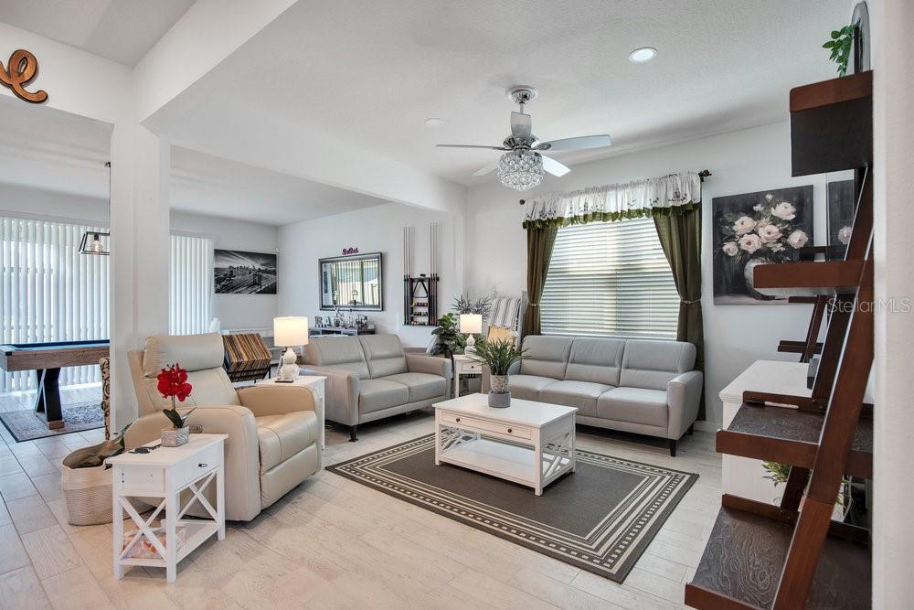 Image 5 of 40 For 1457 Grand Palm Drive