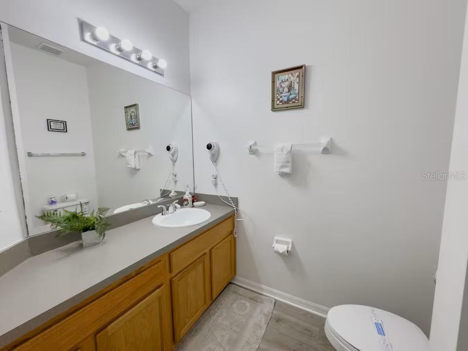 Image 22 of 28 For 910 Park Terrace Circle
