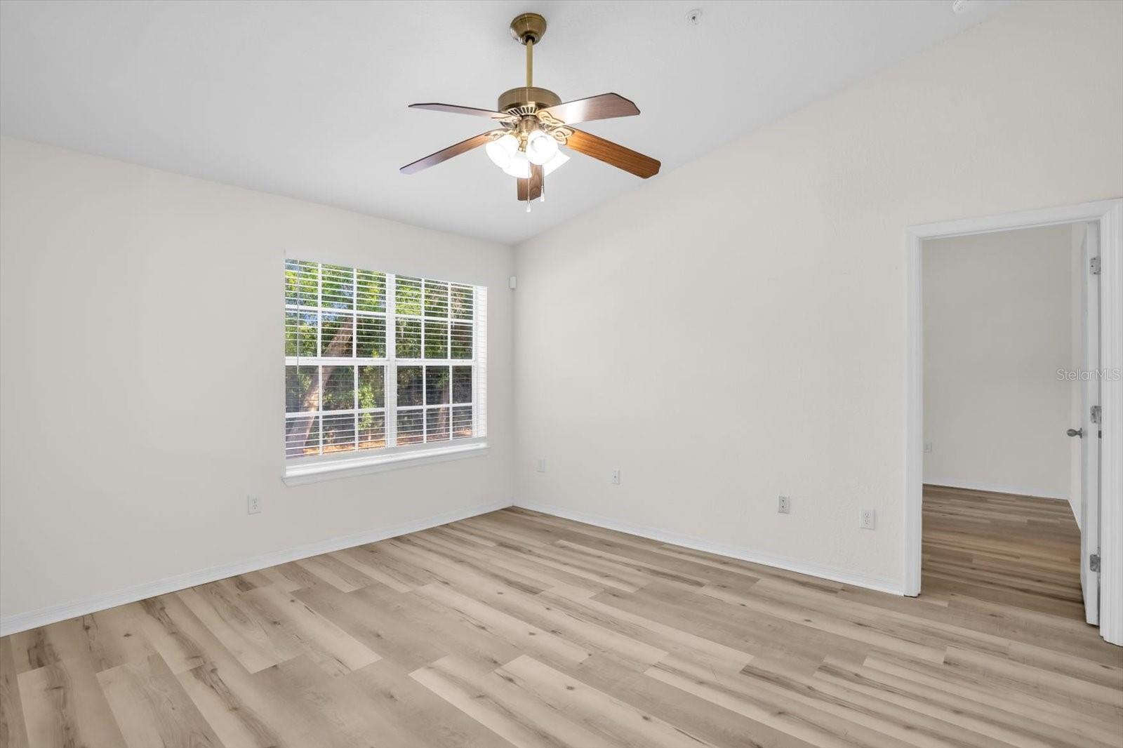 Image 11 of 28 For 845 Grand Regency Point 203