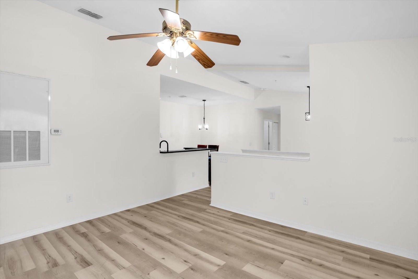 Image 5 of 28 For 845 Grand Regency Point 203