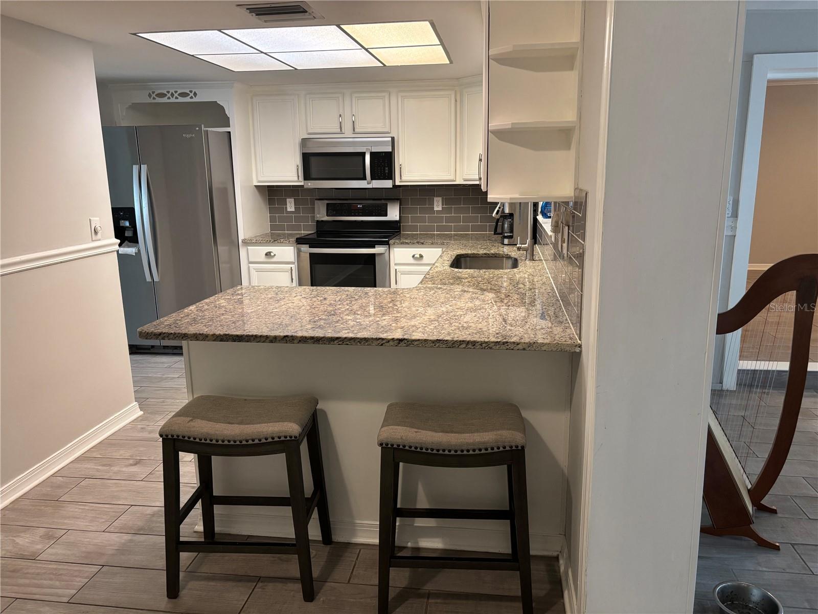 Image 9 of 26 For 105 Cottesmore Circle