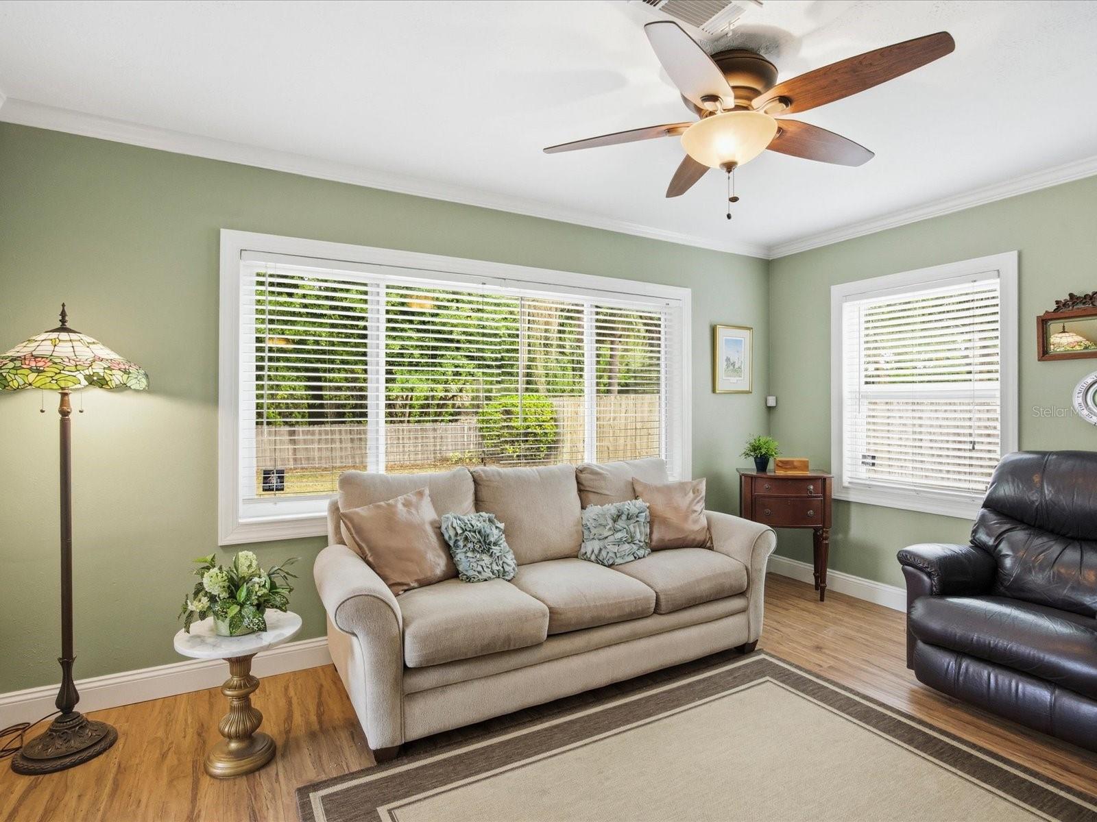Image 12 of 30 For 616 Fitzwalter Drive