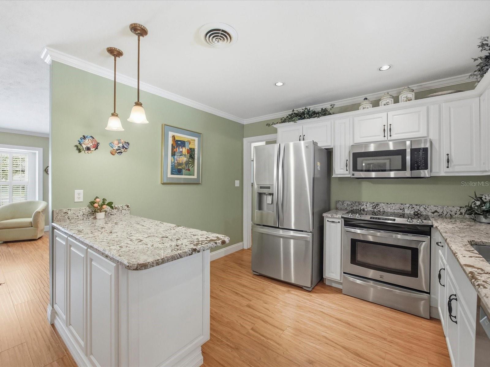 Image 8 of 30 For 616 Fitzwalter Drive
