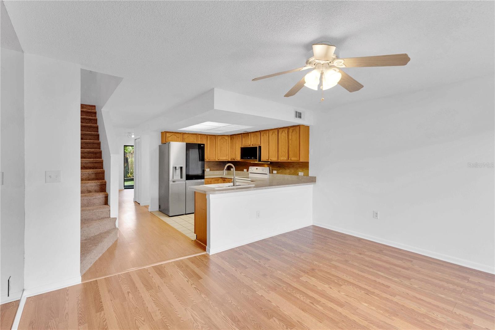 Image 12 of 38 For 1329 Windsor Drive