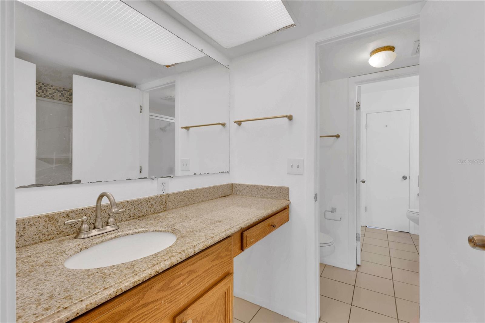 Image 21 of 38 For 1329 Windsor Drive