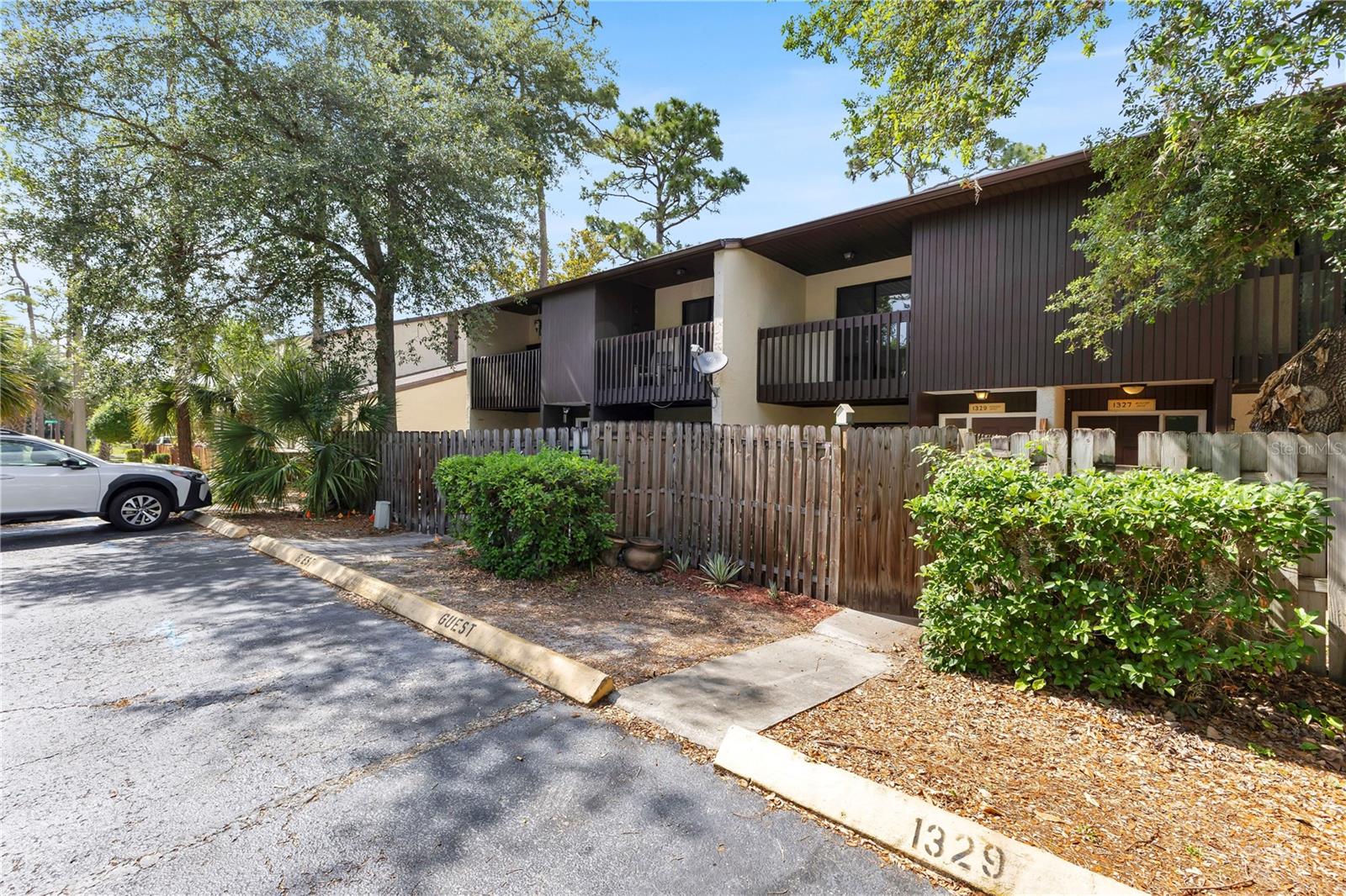 Image 3 of 38 For 1329 Windsor Drive