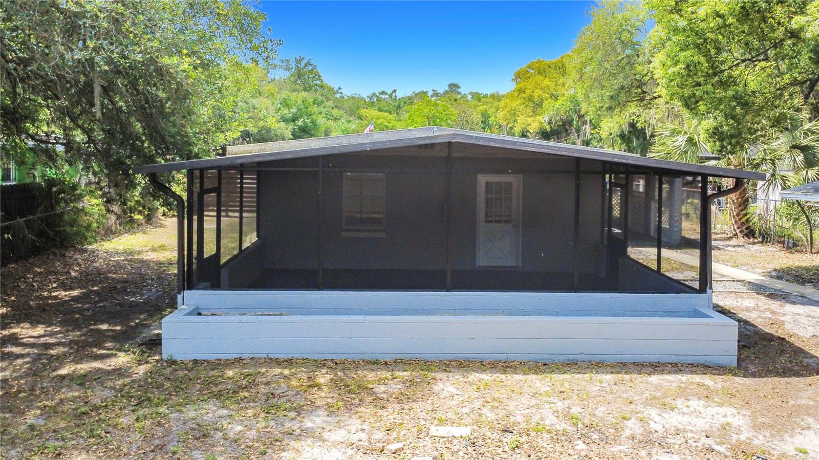 Image 36 of 40 For 844 Rosalia Drive