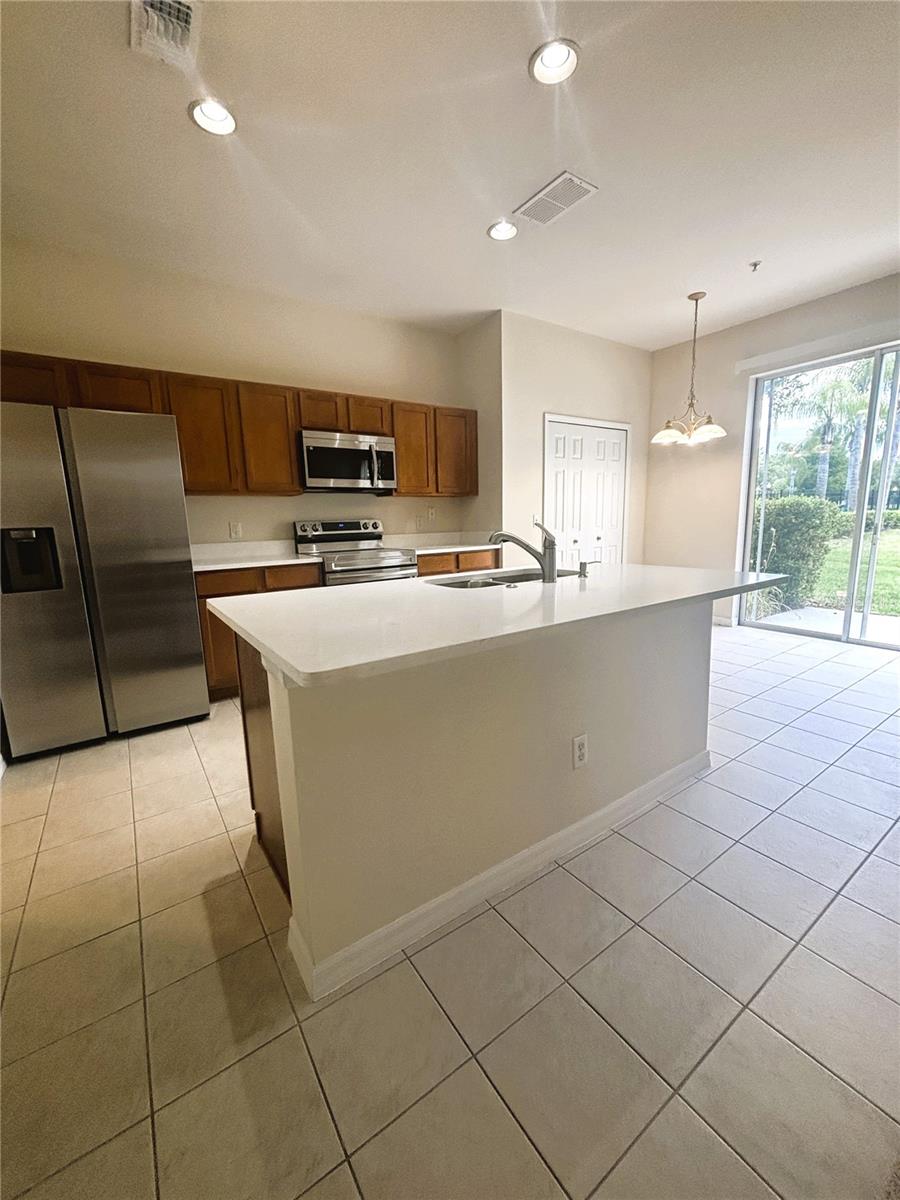 Image 9 of 26 For 10036 Moorshire Circle