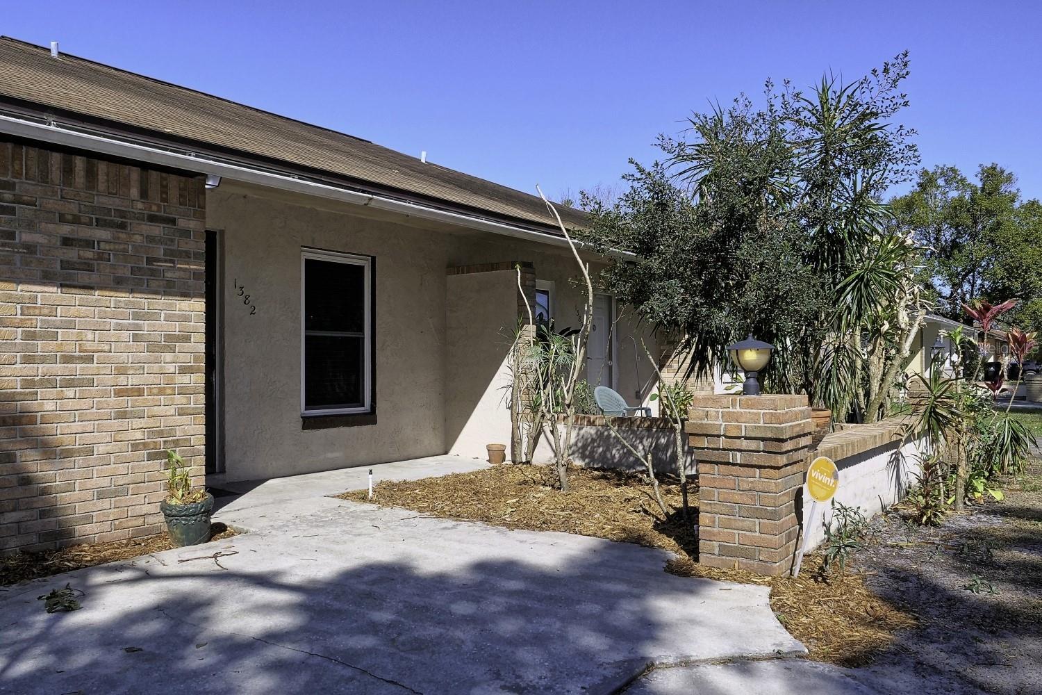 Image 2 of 27 For 1382 Hendren Drive