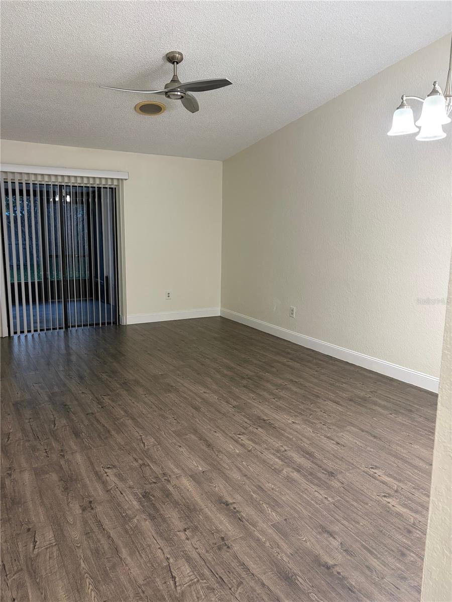 Image 6 of 27 For 1382 Hendren Drive