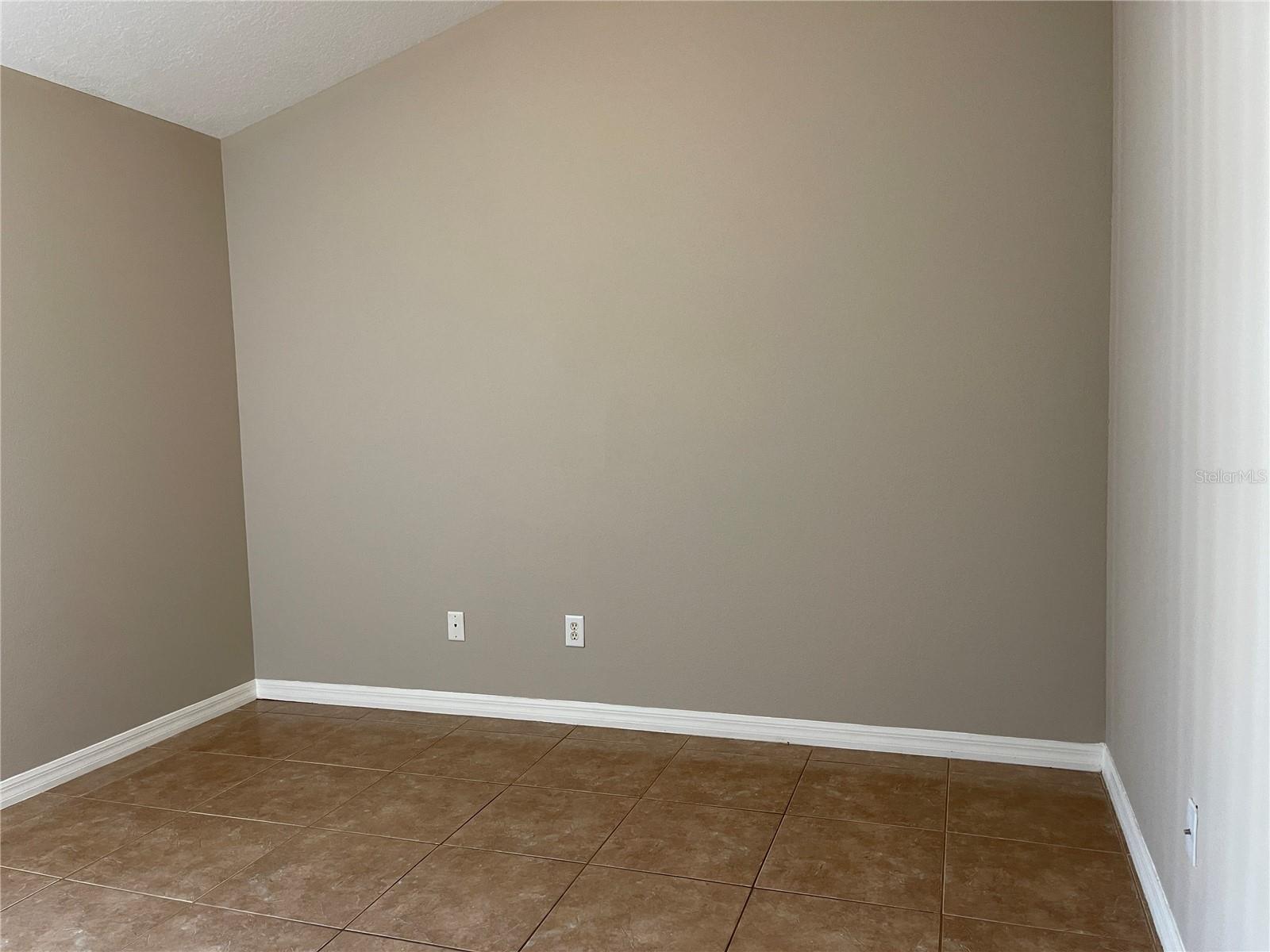 Image 13 of 22 For 3017 Rollman Road