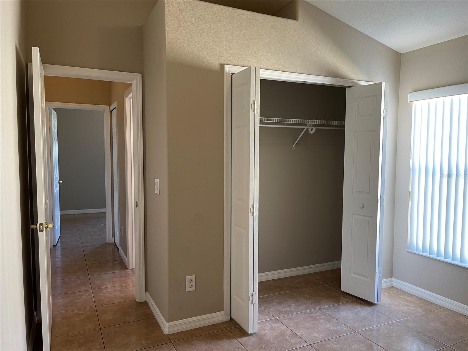 Image 14 of 22 For 3017 Rollman Road