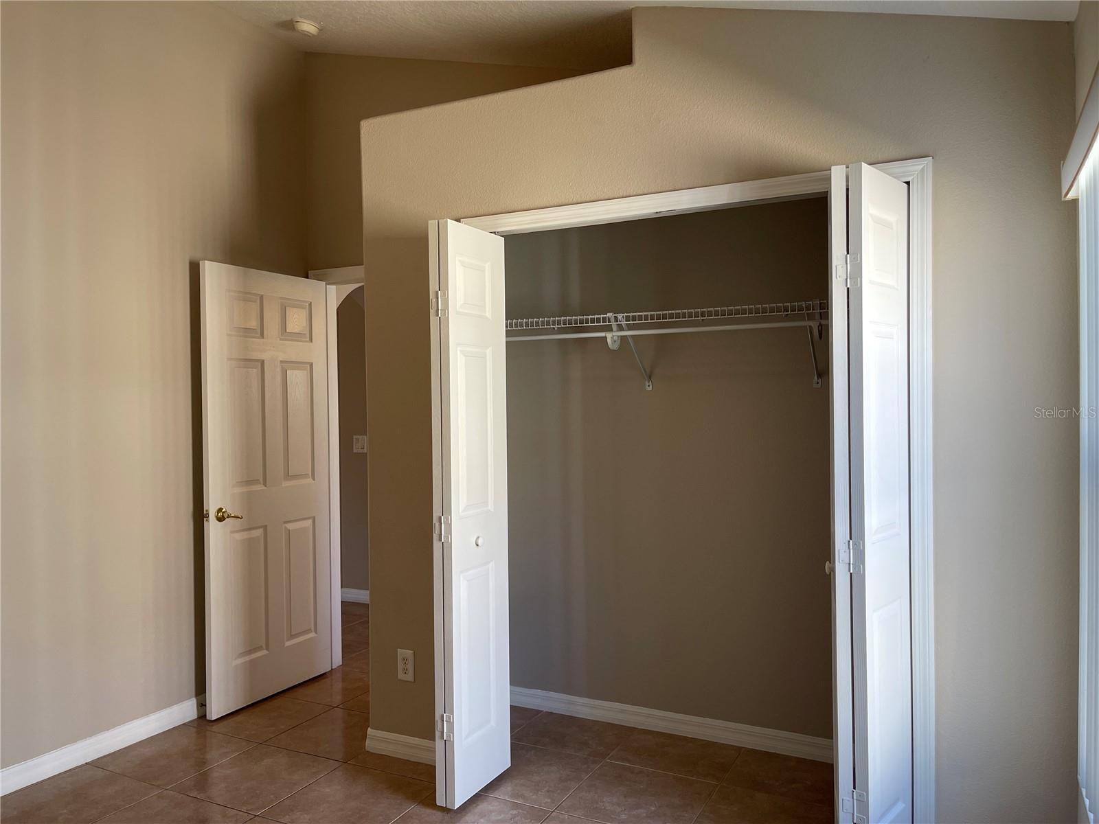 Image 15 of 22 For 3017 Rollman Road