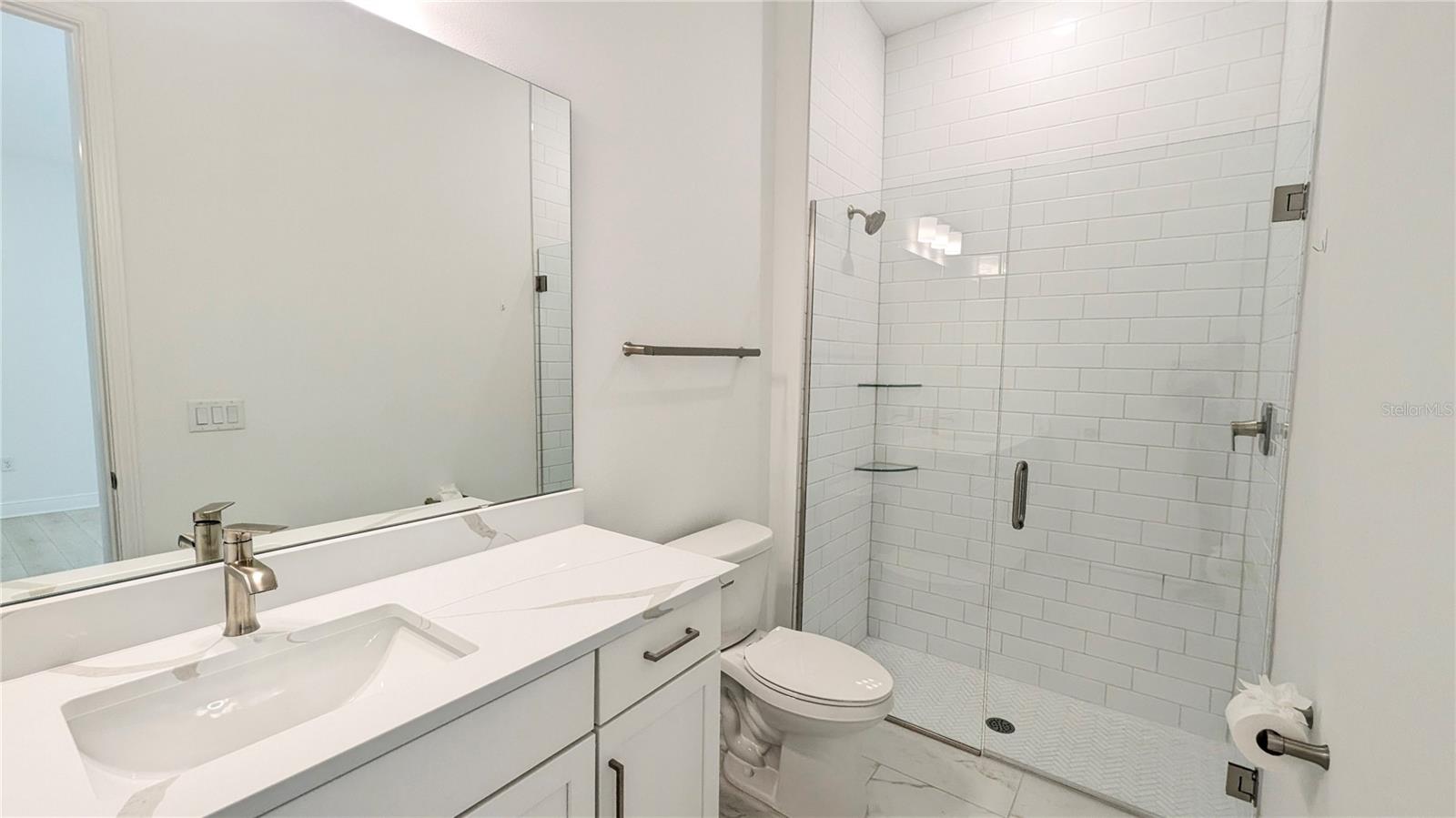 Image 15 of 42 For 15614 Vetta Drive