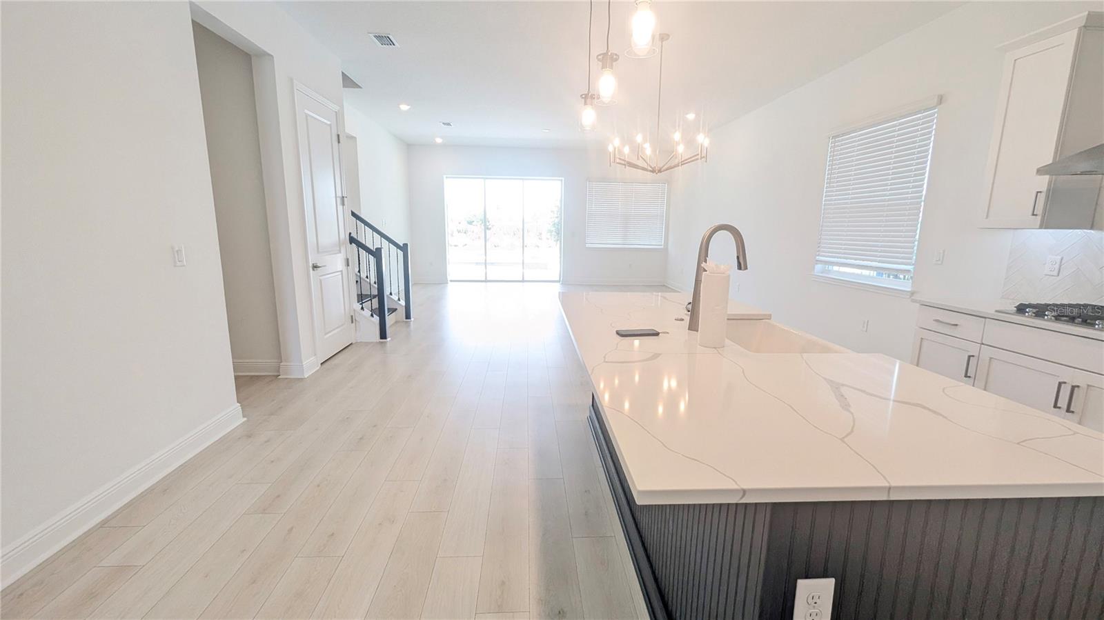Image 6 of 42 For 15614 Vetta Drive