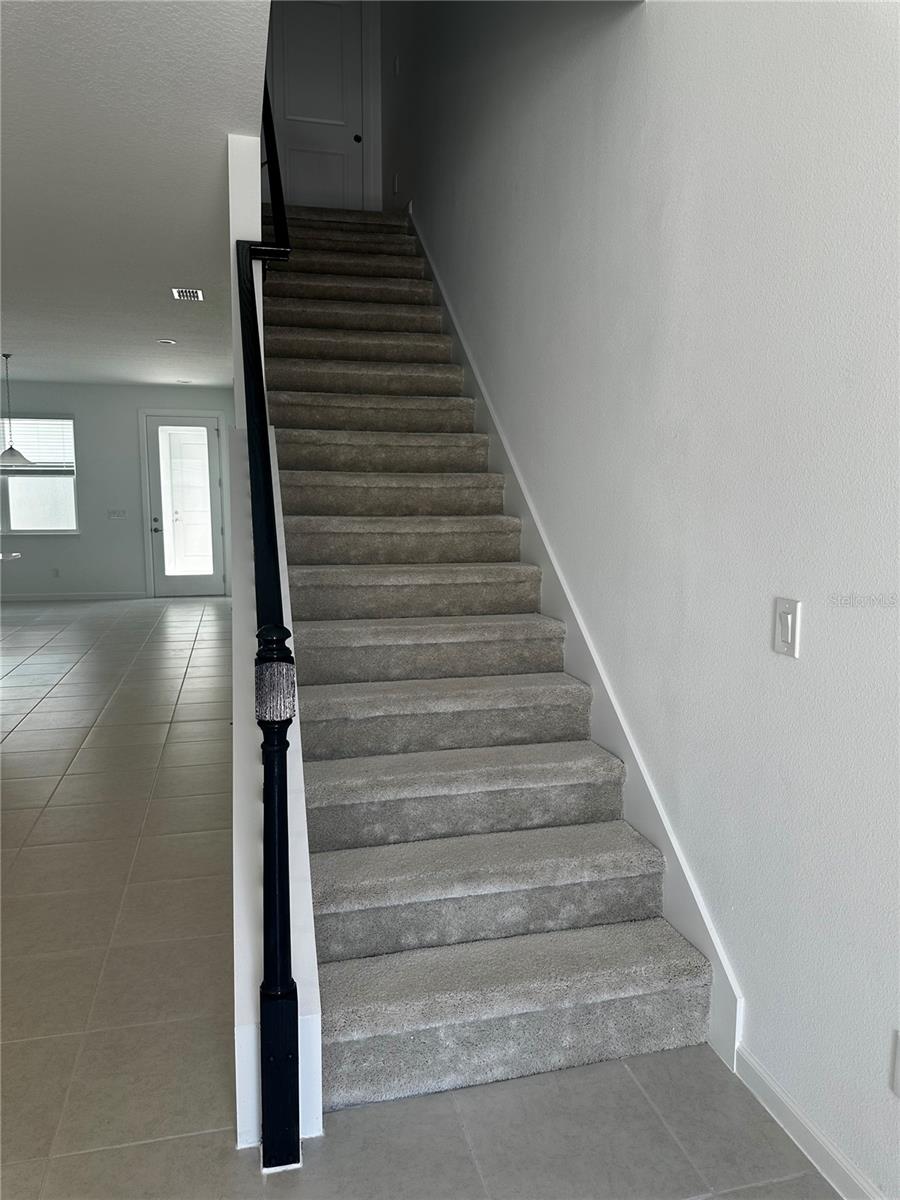 Image 17 of 24 For 14099 Lochend Way