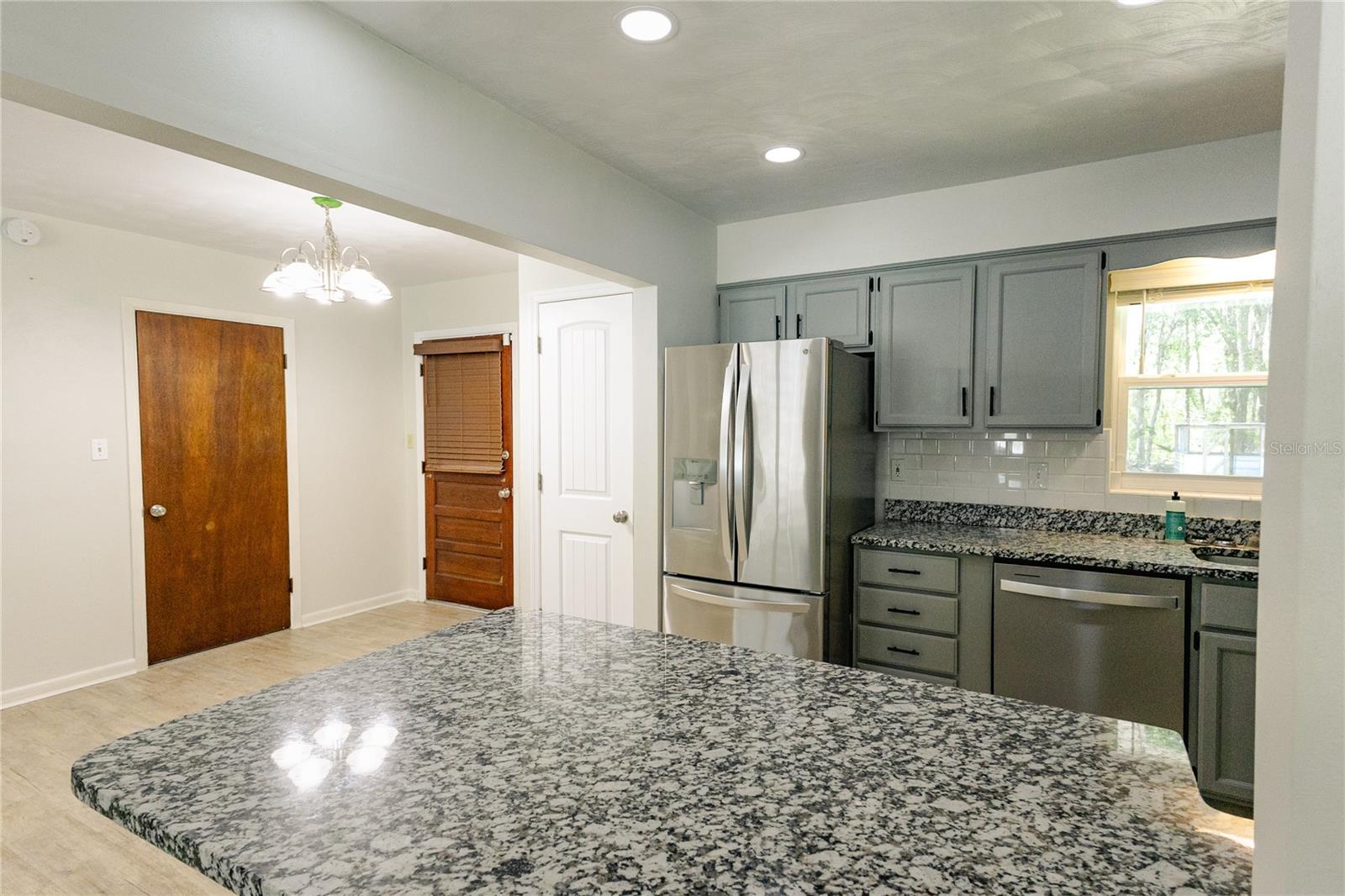 Image 13 of 40 For 24270 Shorewood Drive N
