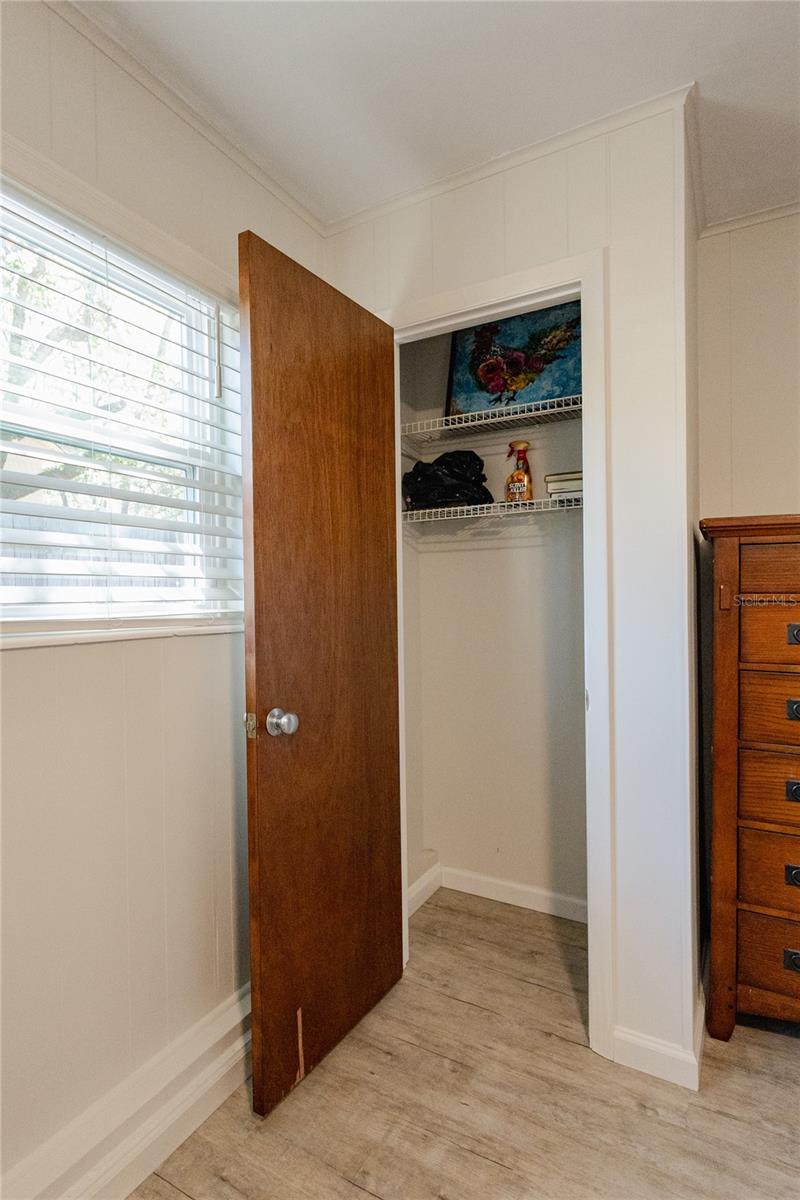 Image 30 of 40 For 24270 Shorewood Drive N