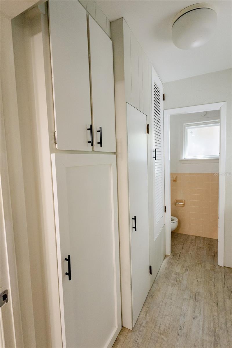 Image 32 of 40 For 24270 Shorewood Drive N