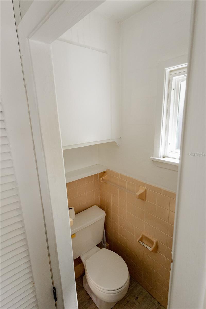 Image 33 of 40 For 24270 Shorewood Drive N