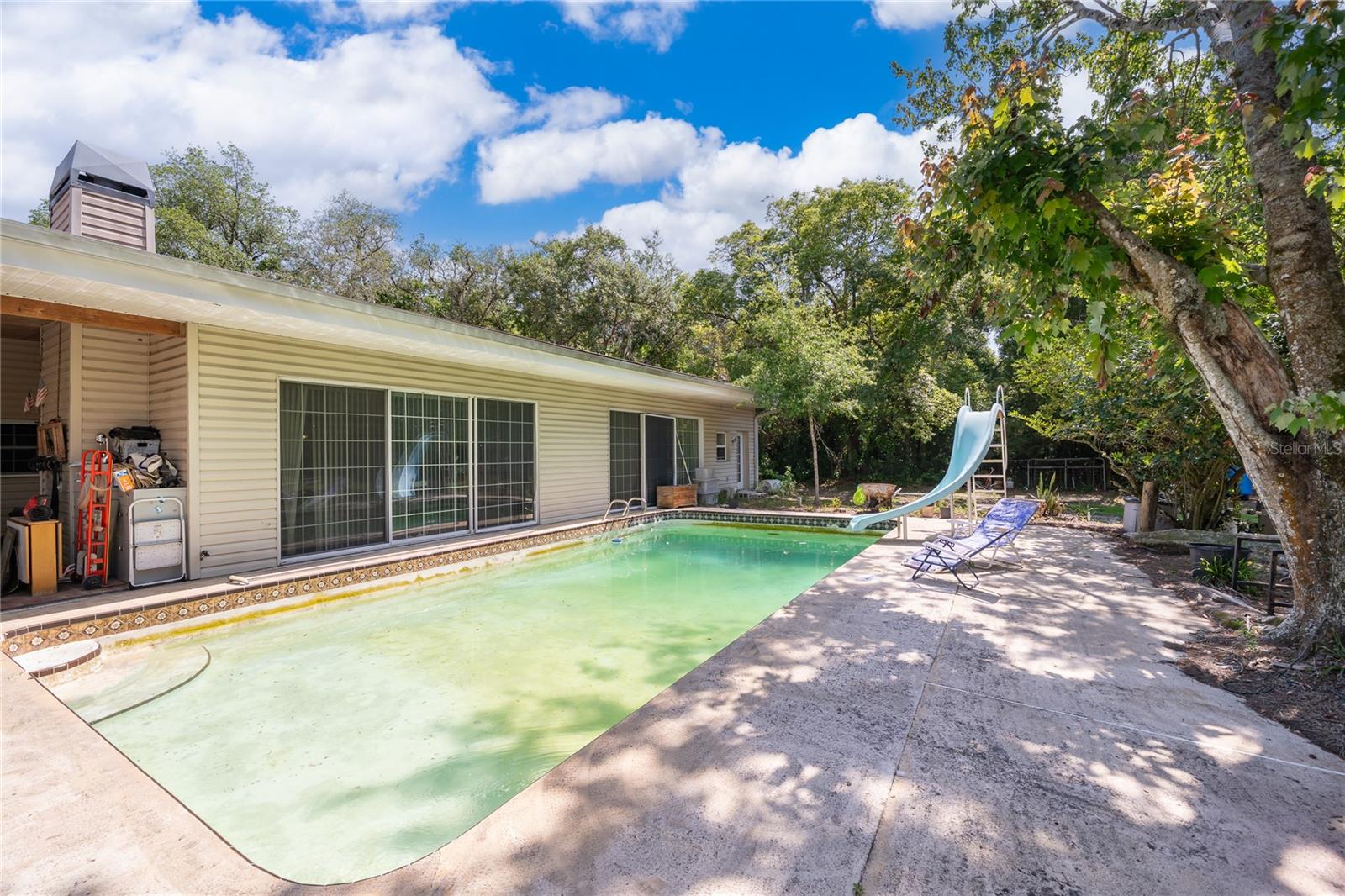 Listing photo id 27 for 1281 Natures Way