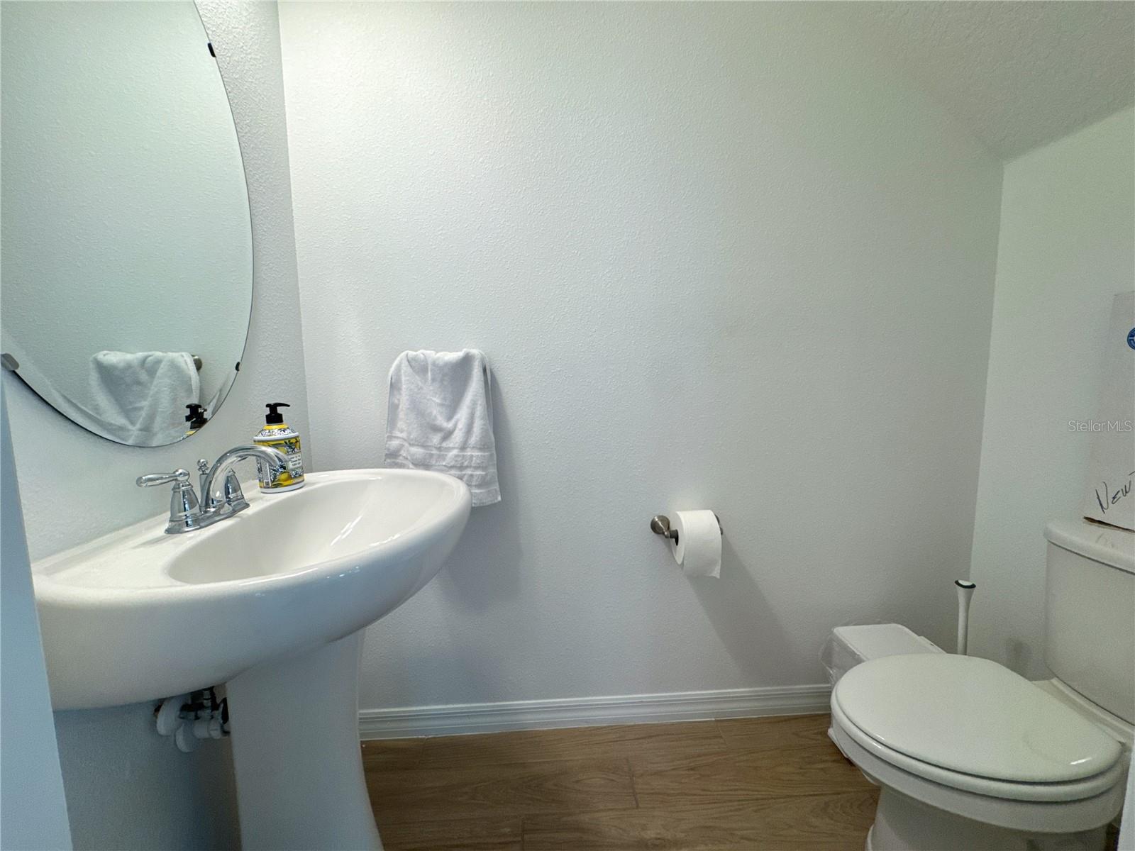Image 15 of 32 For 2956 Voyager Avenue