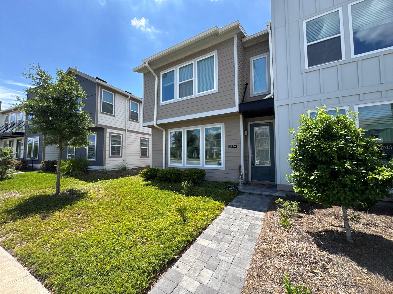 Image 18 of 32 For 2956 Voyager Avenue