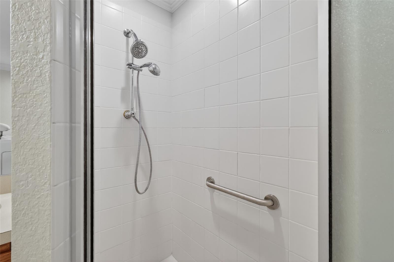 Image 11 of 24 For 2294 Knollwood Drive