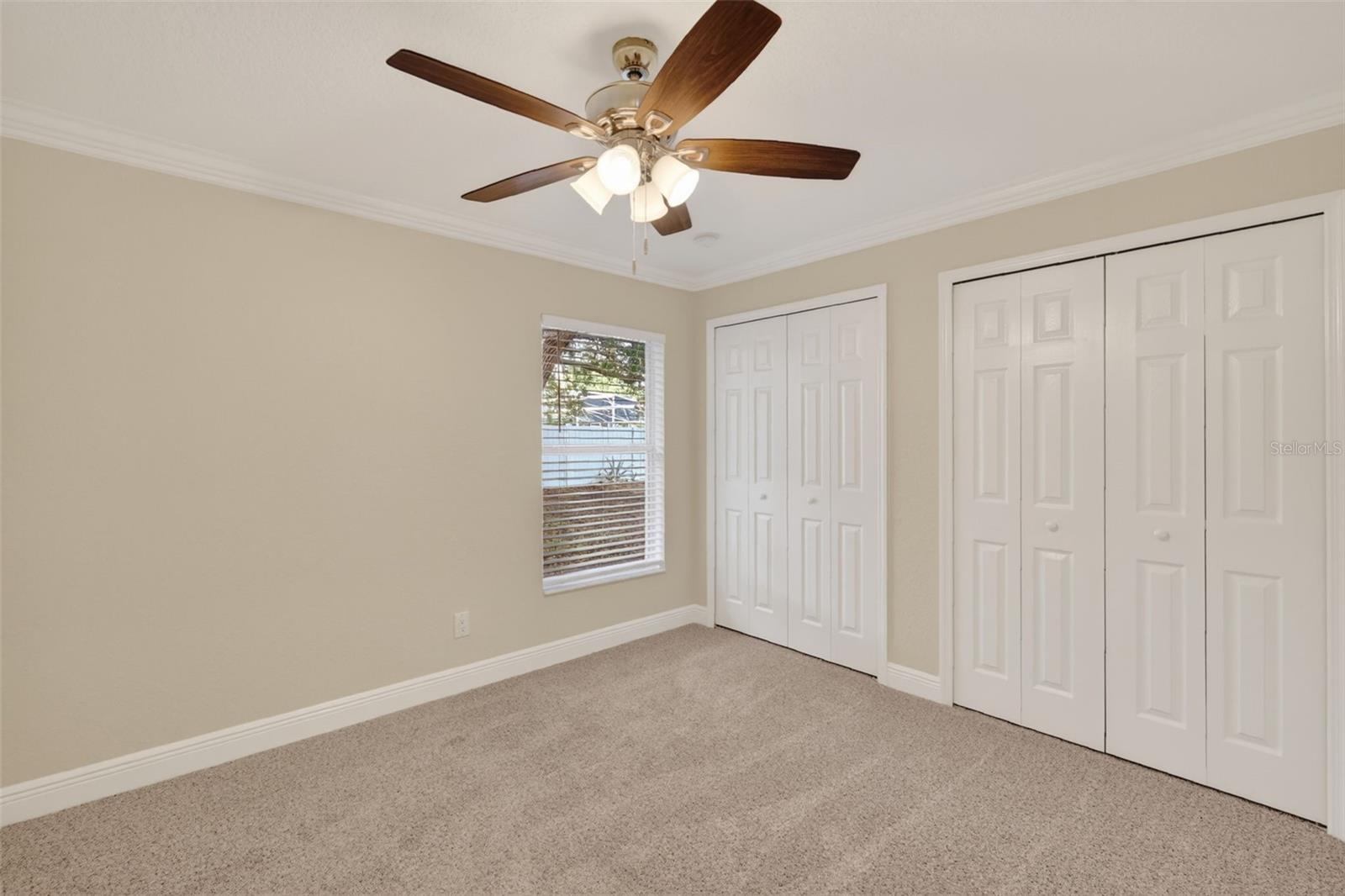 Image 15 of 24 For 2294 Knollwood Drive