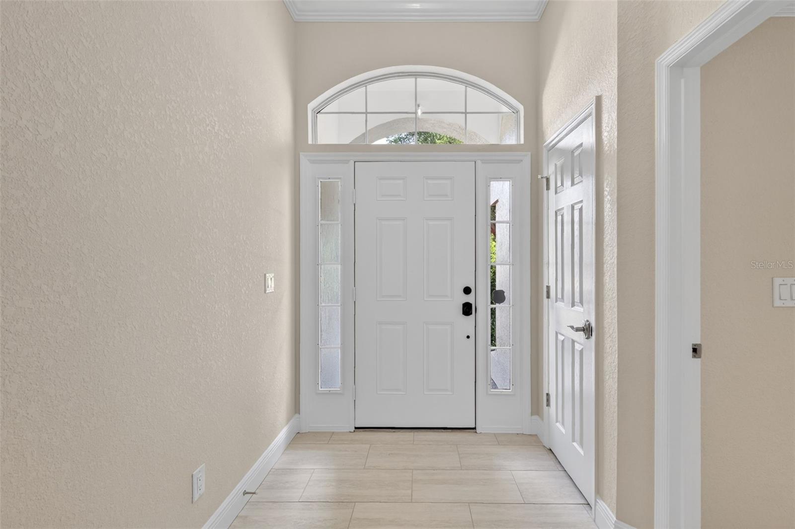 Image 20 of 24 For 2294 Knollwood Drive