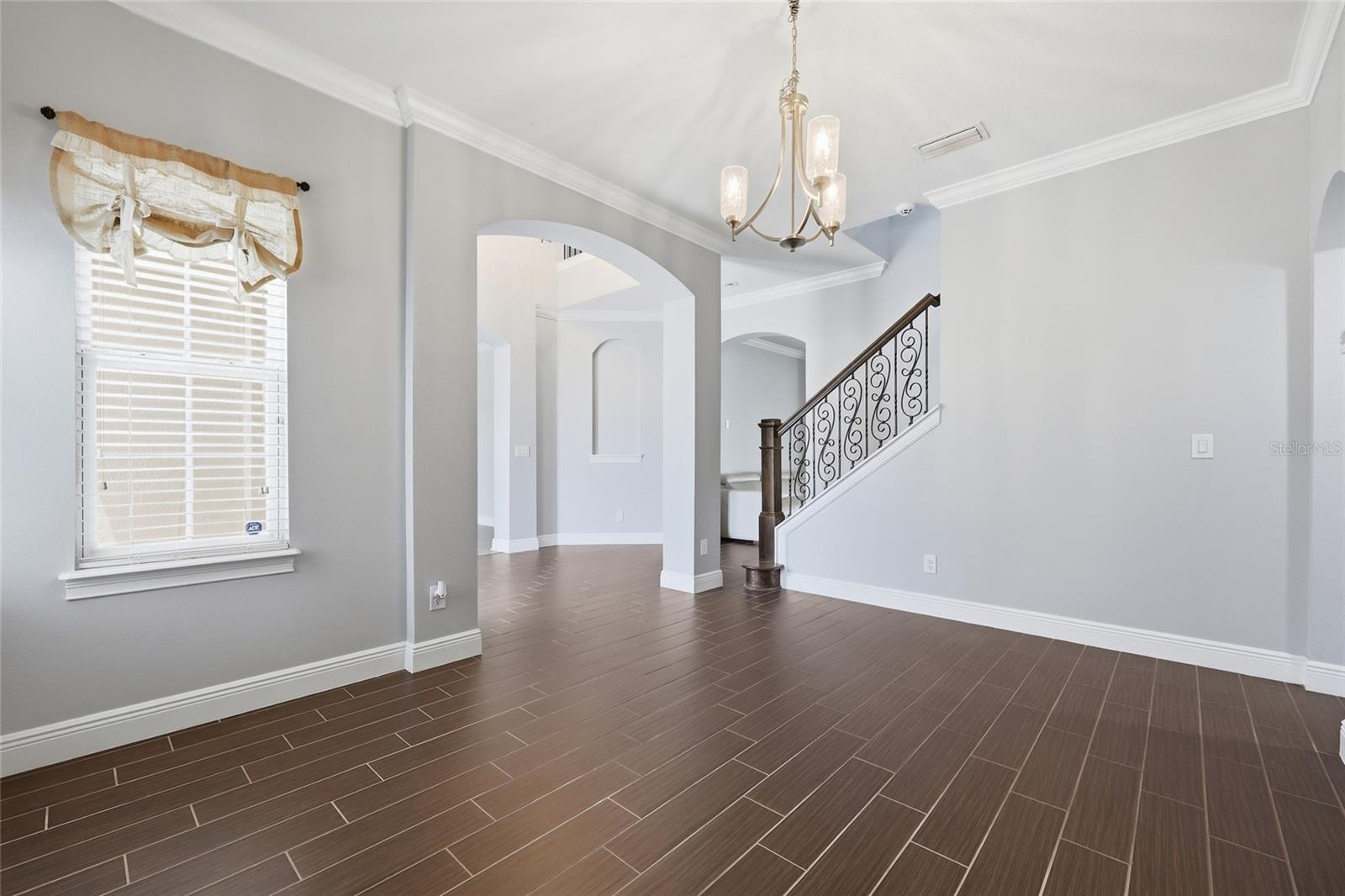 Image 10 of 55 For 10319 Lavande Drive
