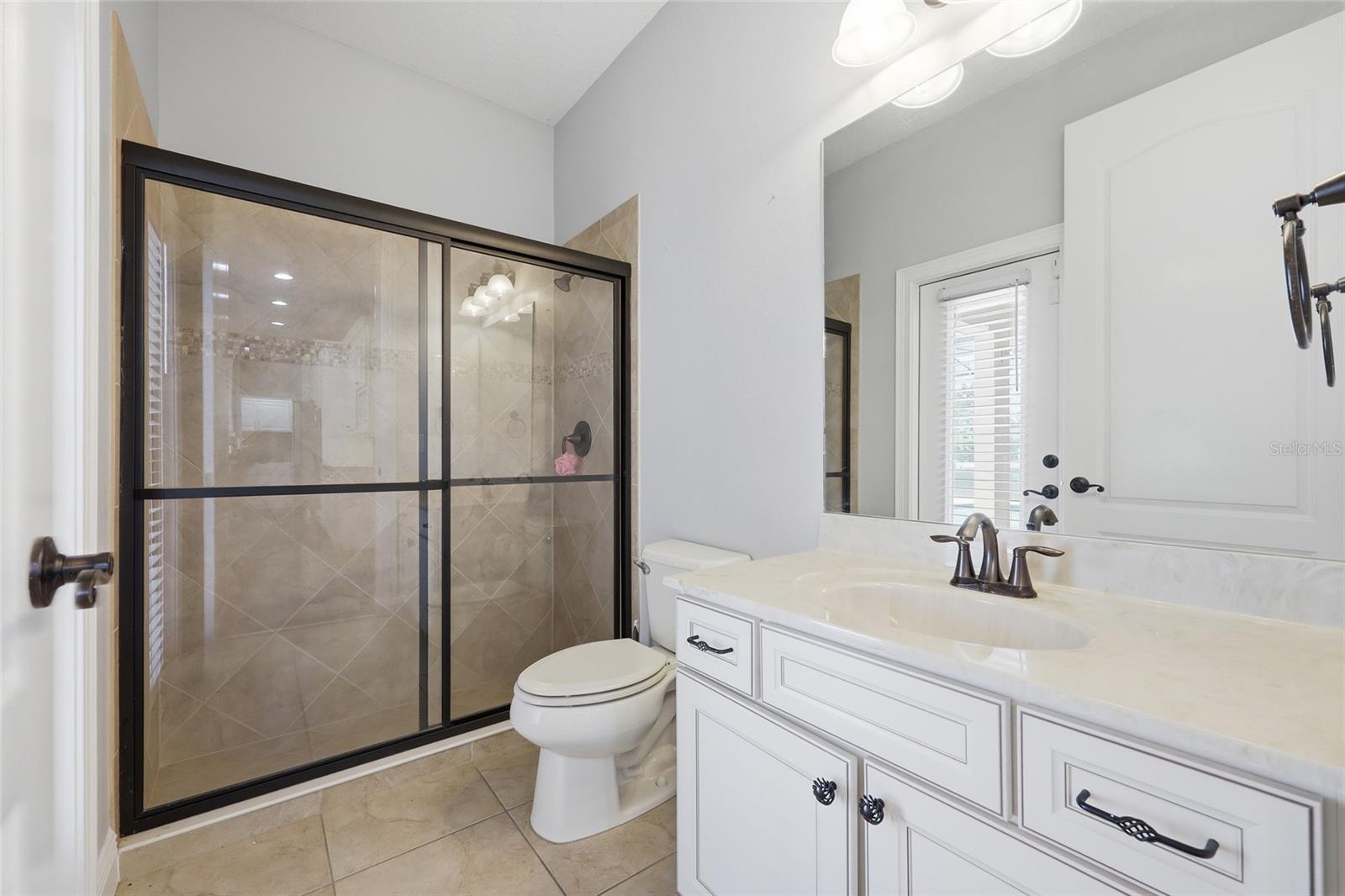 Image 17 of 55 For 10319 Lavande Drive