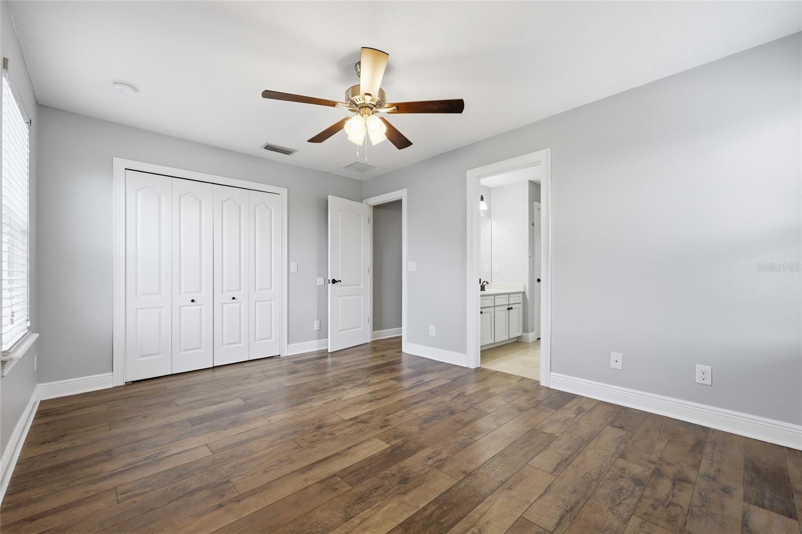 Image 41 of 55 For 10319 Lavande Drive