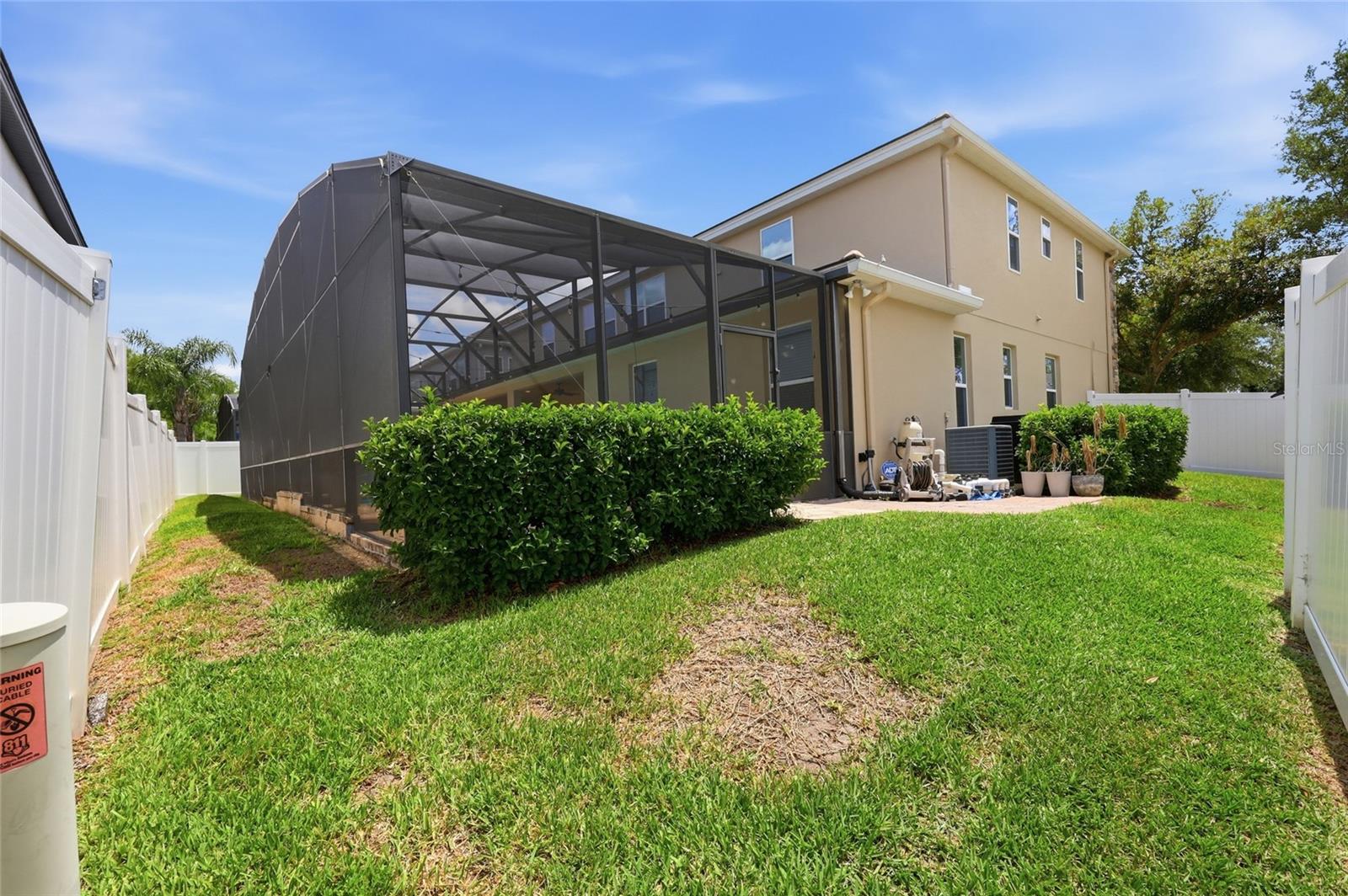 Image 48 of 55 For 10319 Lavande Drive