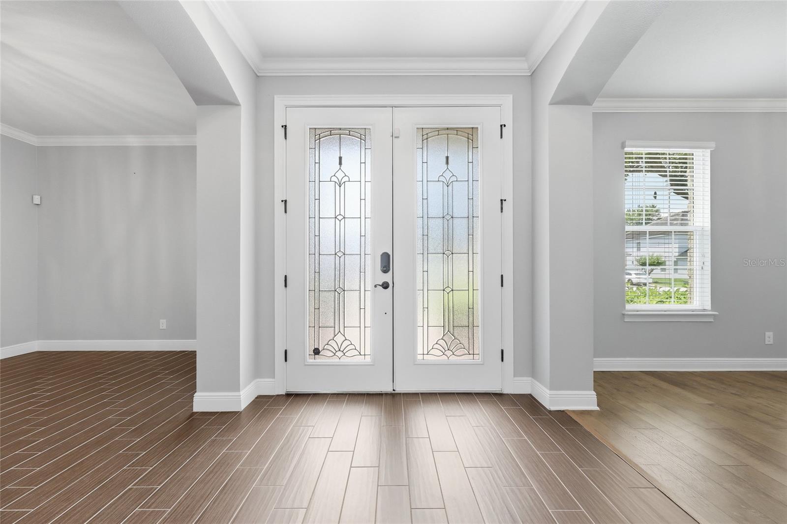 Image 5 of 55 For 10319 Lavande Drive