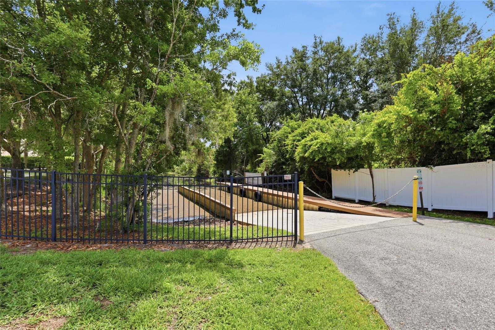 Image 50 of 55 For 10319 Lavande Drive