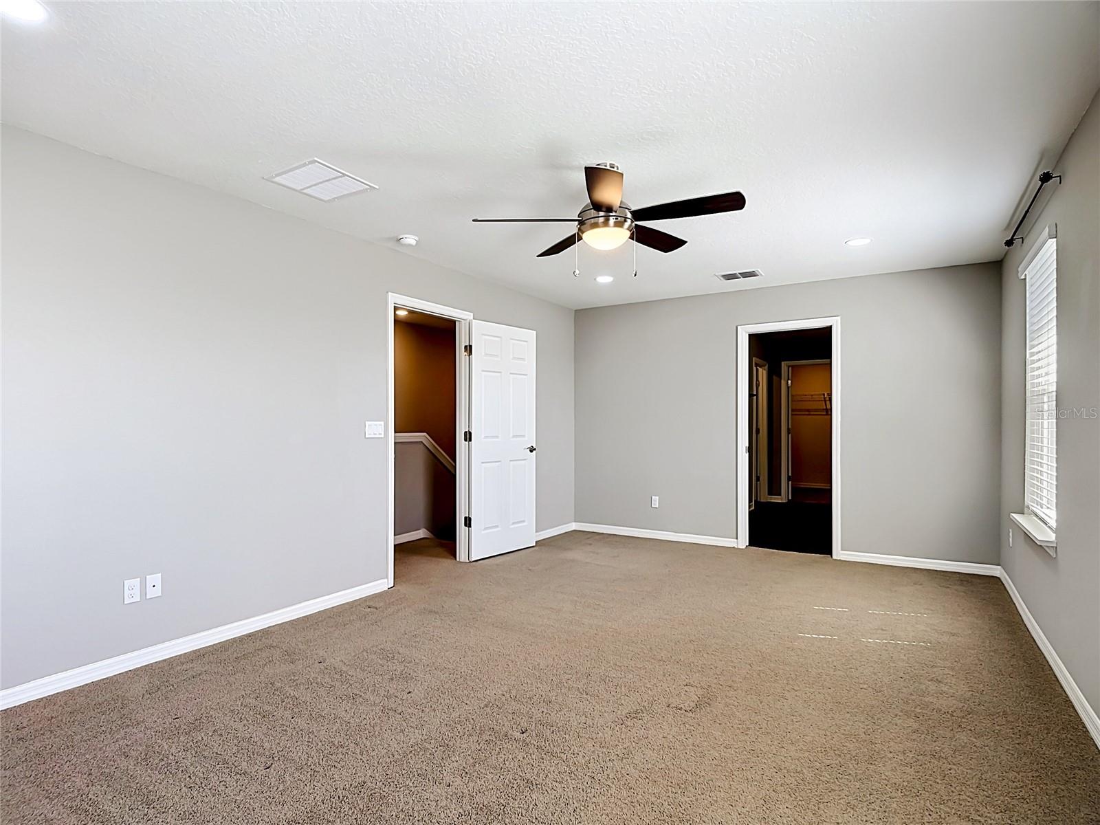 Image 40 of 76 For 3 Polermo Avenue
