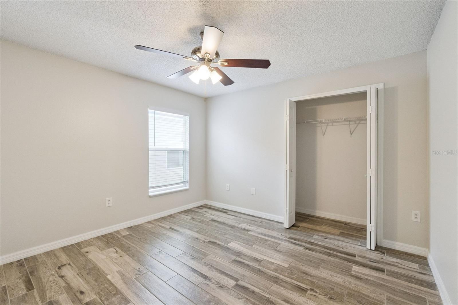 Image 15 of 32 For 560 Brown Bear Way