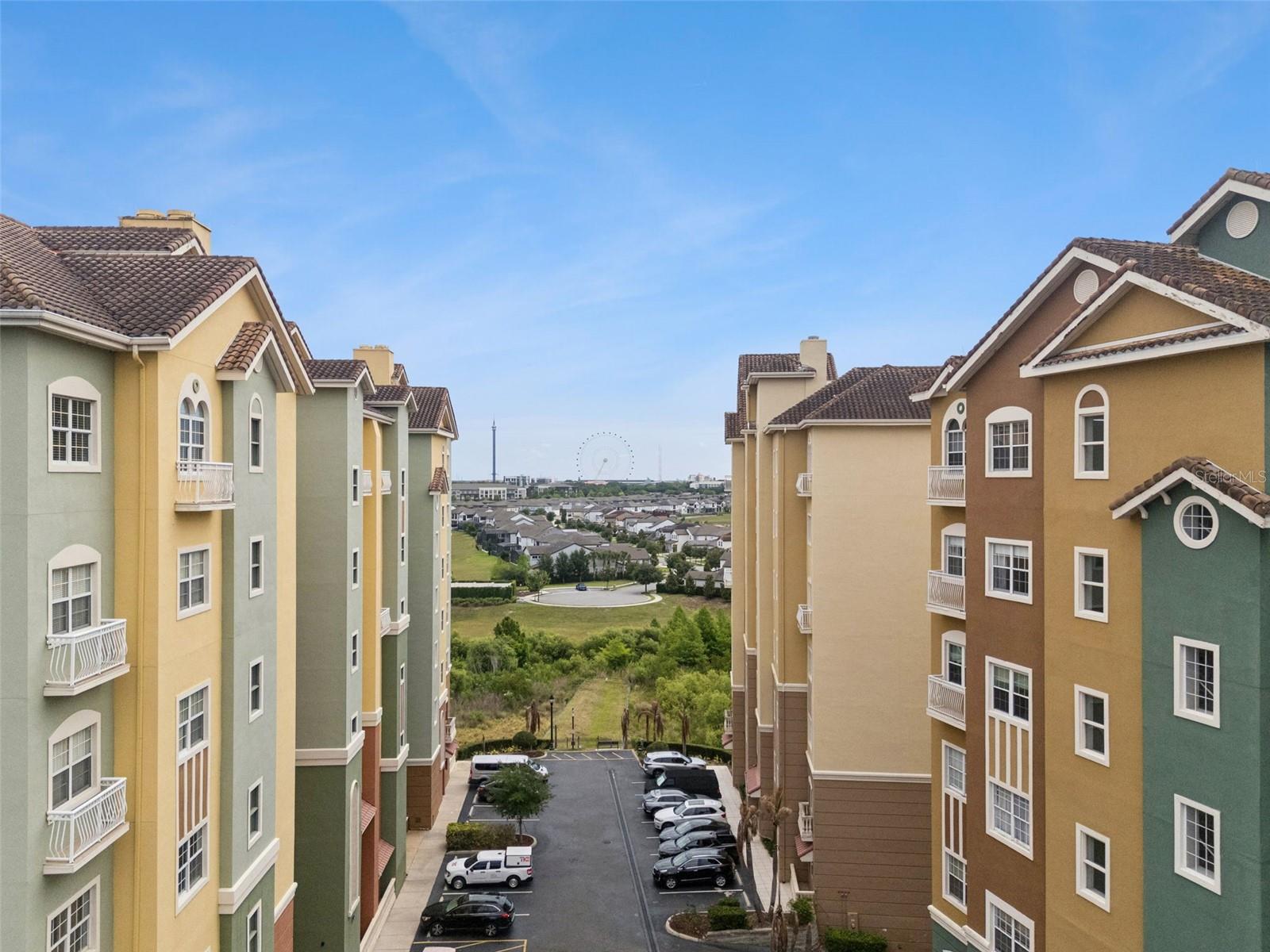 Listing photo id 40 for 8743 The Esplanade  34