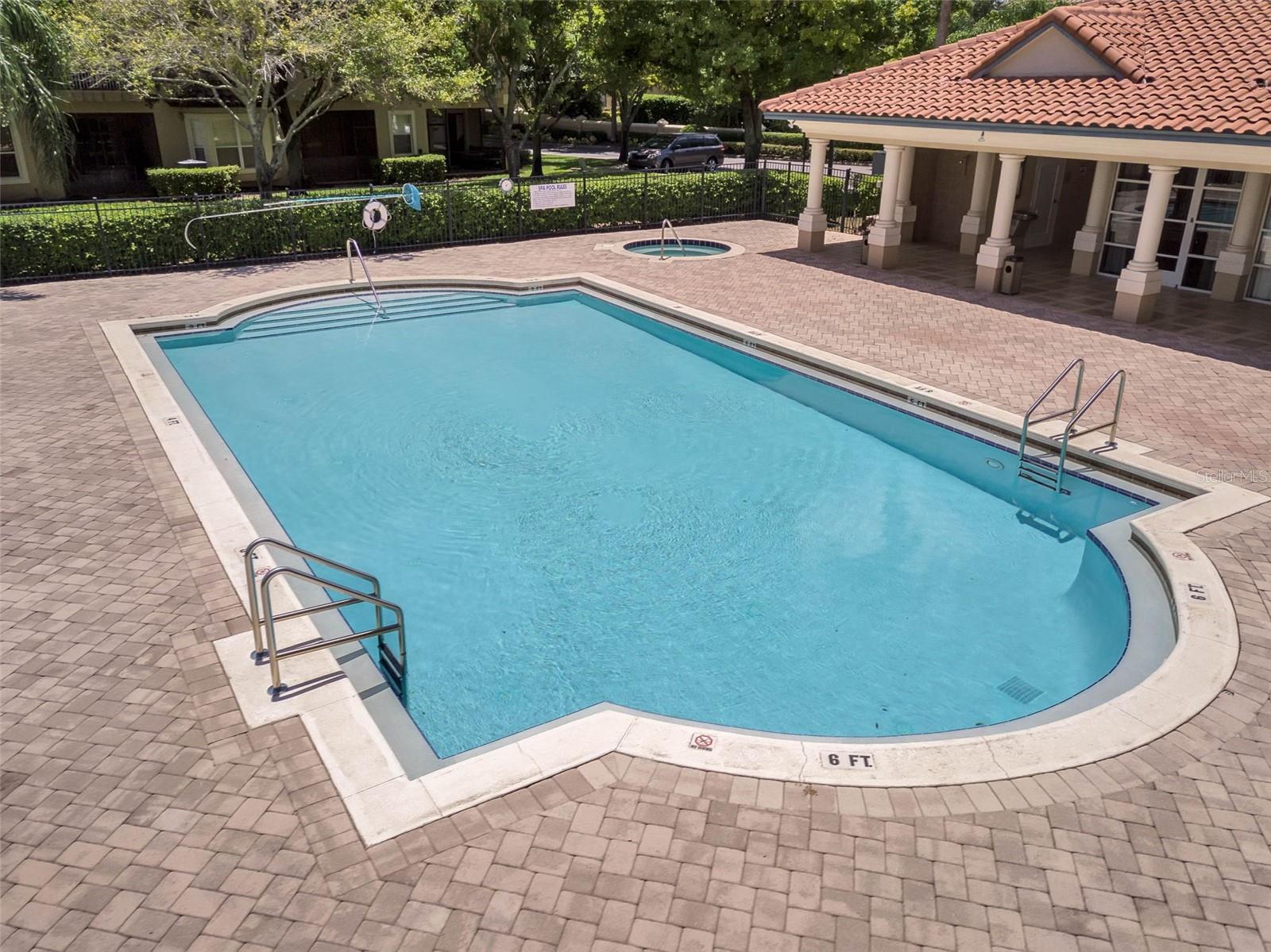 Listing photo id 51 for 8743 The Esplanade  34