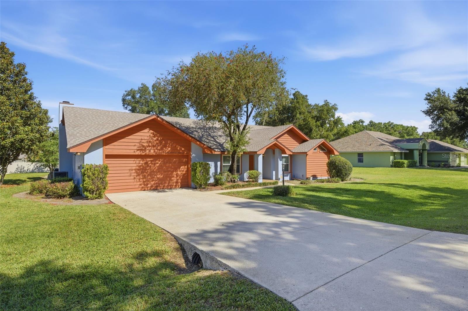 Listing photo id 1 for 4263 Stafford Drive
