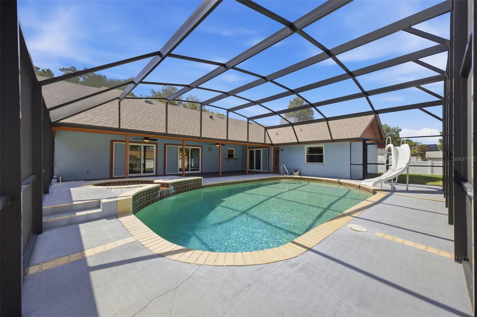 Listing photo id 44 for 4263 Stafford Drive