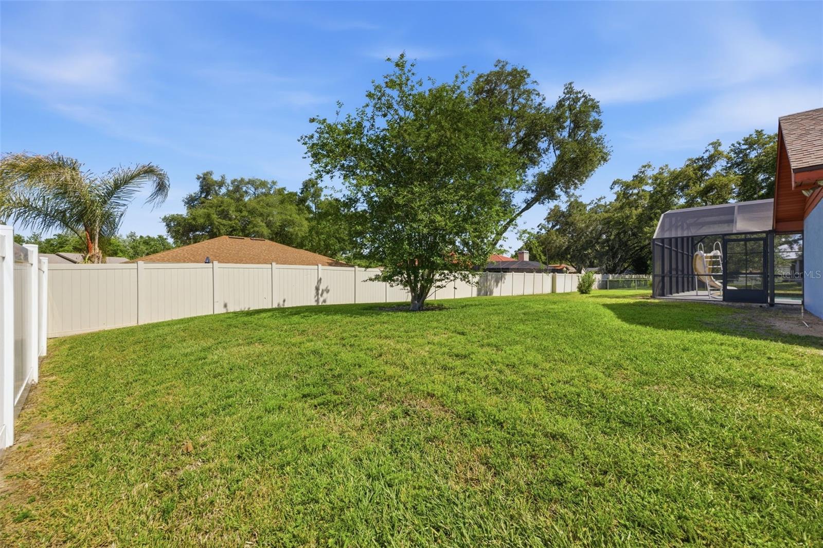 Listing photo id 45 for 4263 Stafford Drive