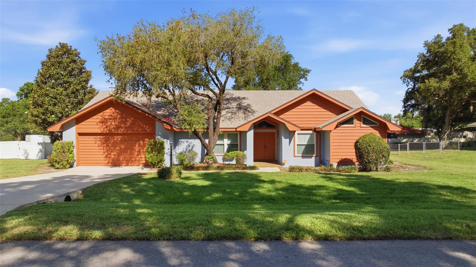 Listing photo id 48 for 4263 Stafford Drive