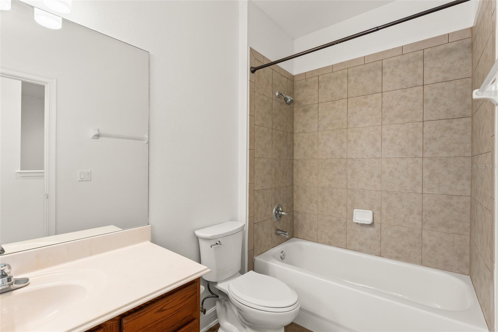 Image 46 of 59 For 13544 Riggs Way