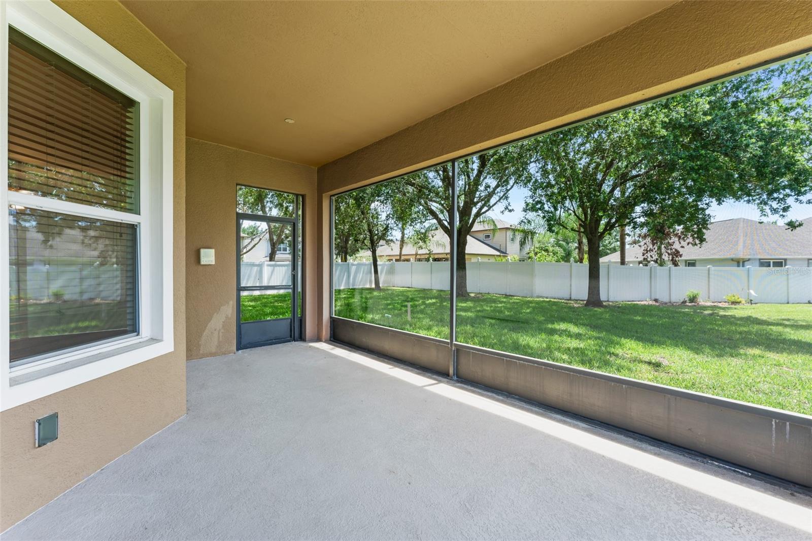 Image 53 of 59 For 13544 Riggs Way