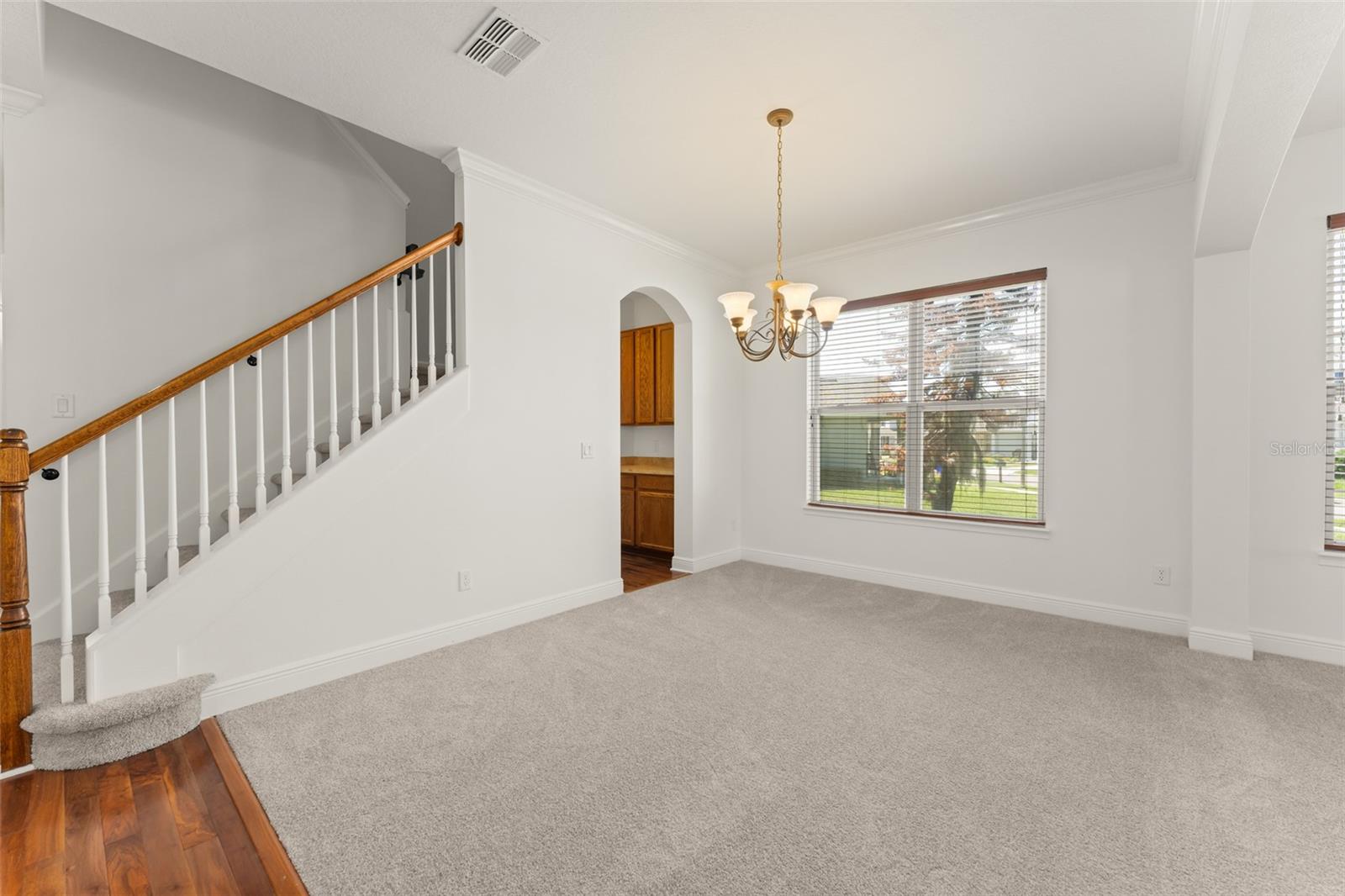 Image 6 of 59 For 13544 Riggs Way