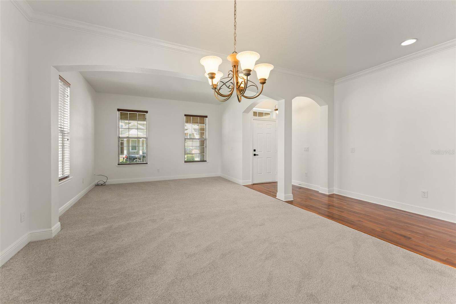 Image 8 of 59 For 13544 Riggs Way