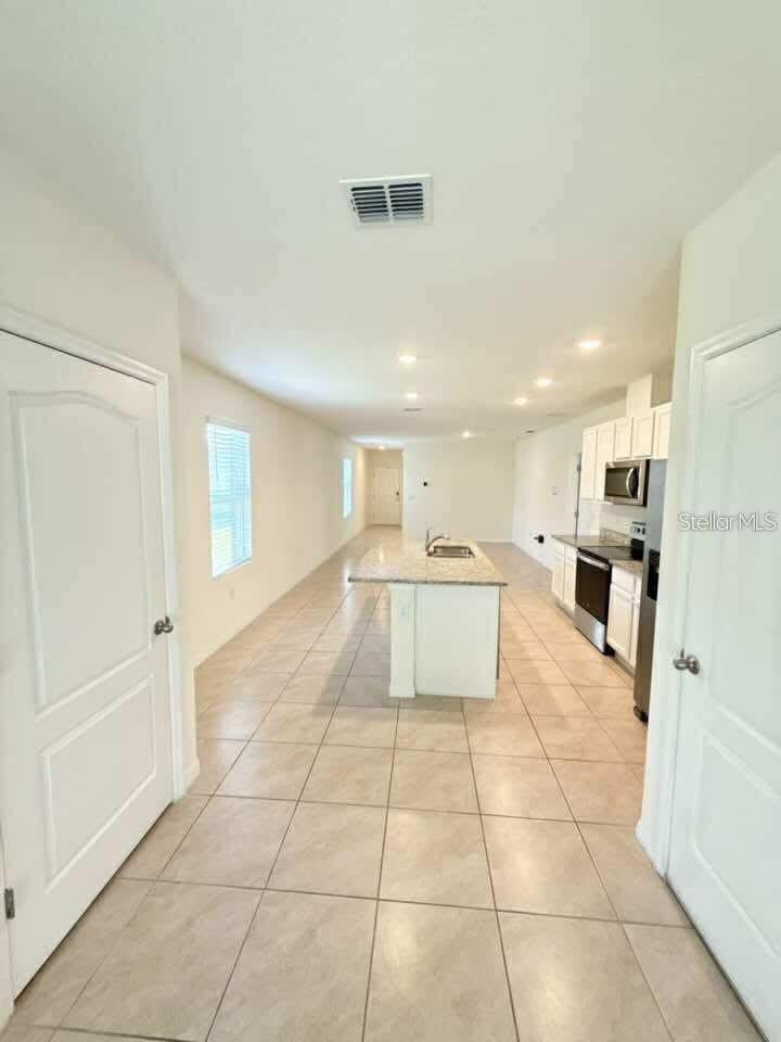 Image 3 of 22 For 6877 Botanic Blvd Boulevard
