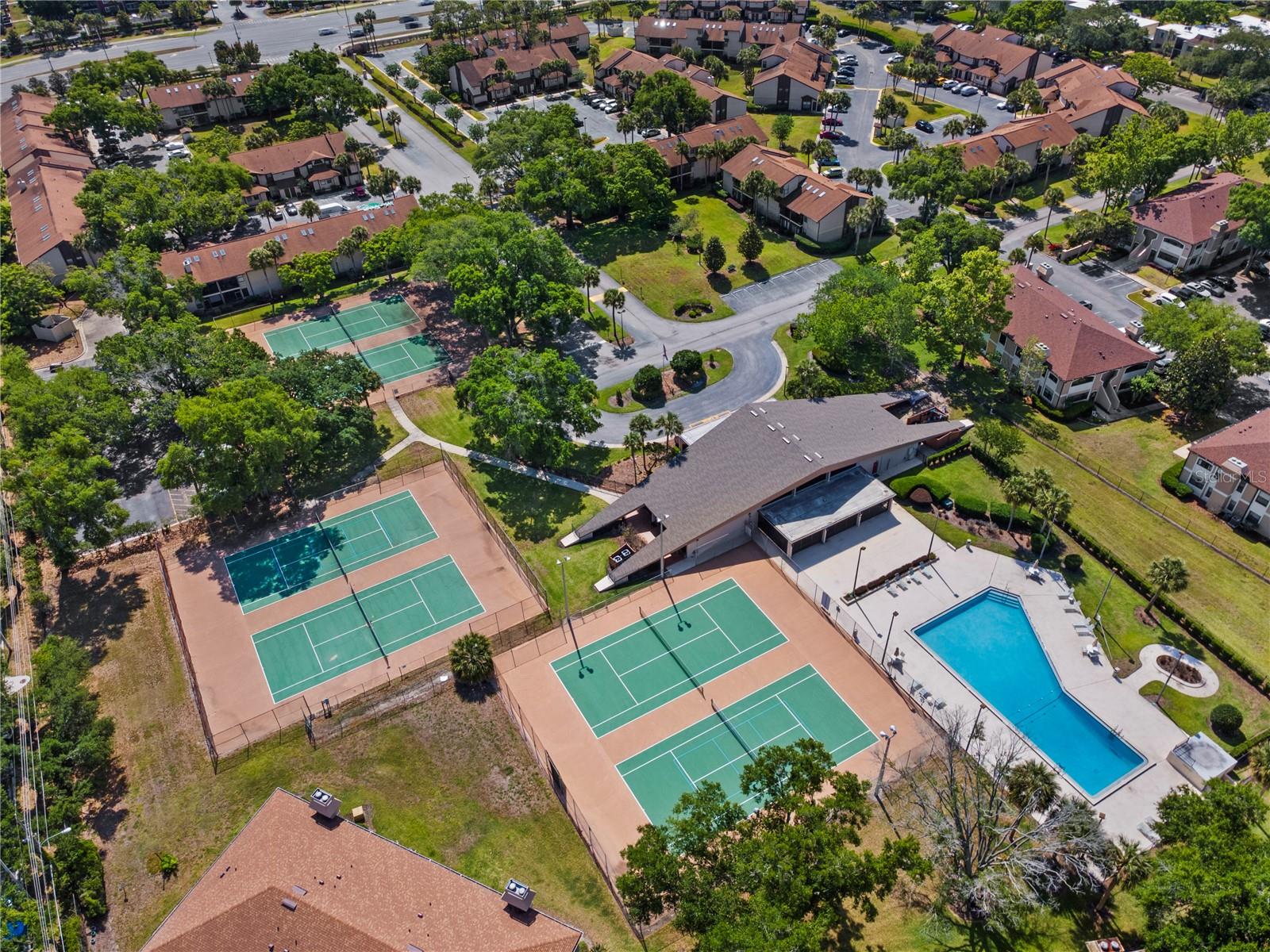 Image 28 of 31 For 3130 Semoran Boulevard 307